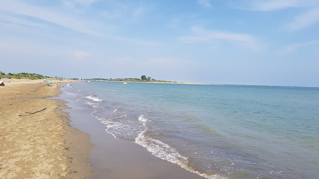 Brussa Beach Spiaggia della Brussa