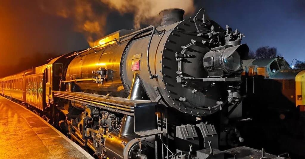 THE   POLAR EXPRESS TRAIN RIDE TELFORD STEAM RAILWAY 🚃