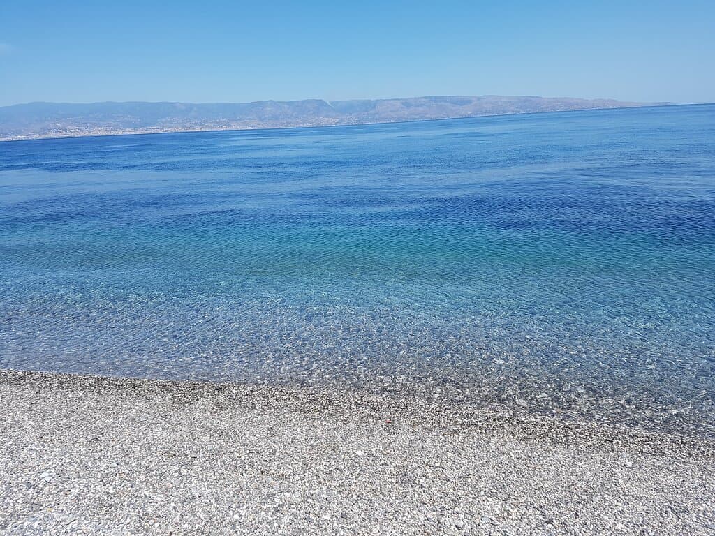 spiaggia di s. margherita (messina)