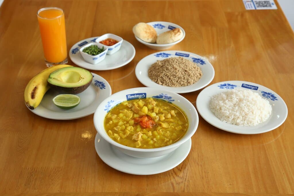 Mondongo

Porción de Carne Molida

Jugo de Mandarina 