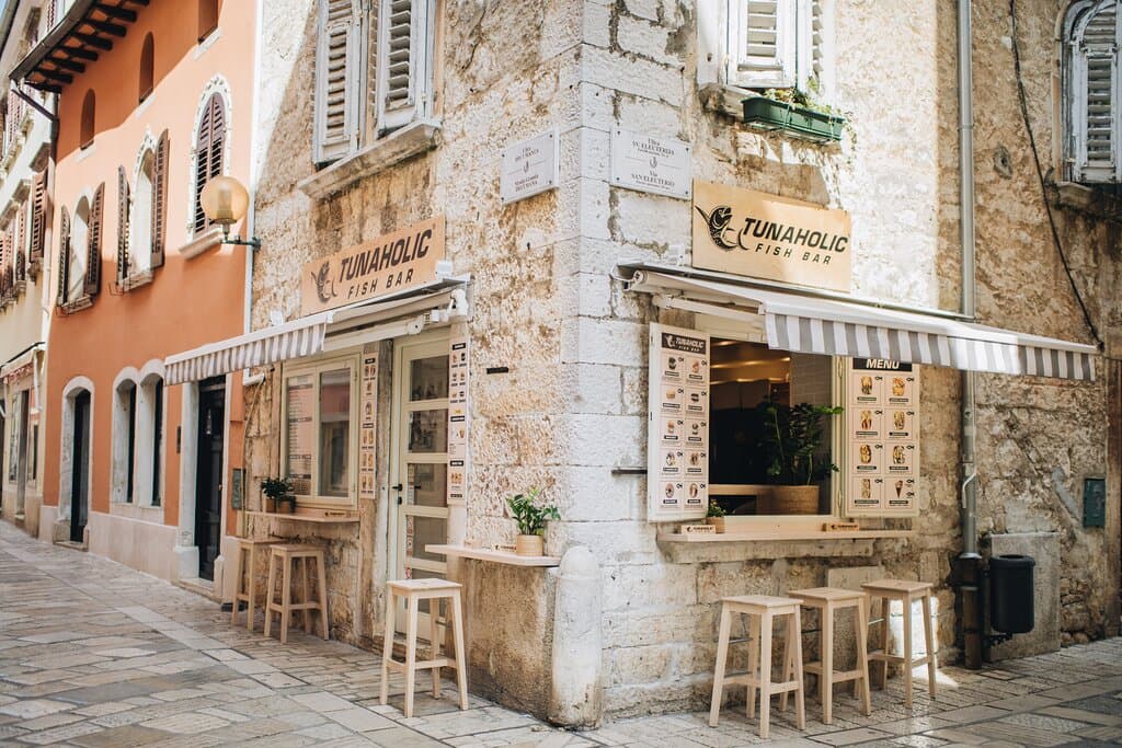 Tunaholic Fish bar Poreč