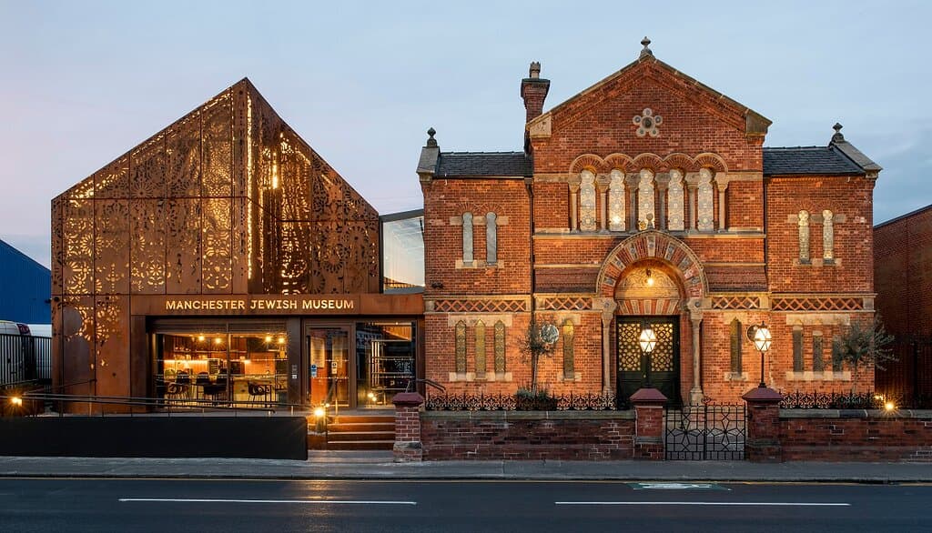 Manchester Jewish Museum at dusk, Joel Chester Fildes 2021
