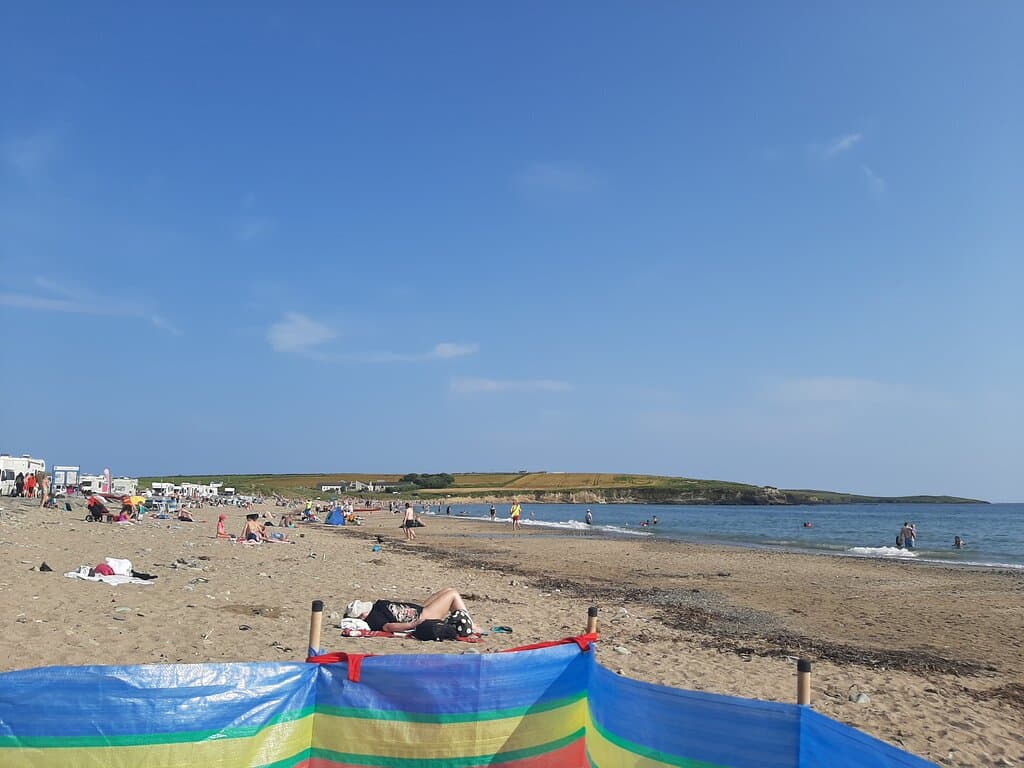 Garrylucas Beach White Strand