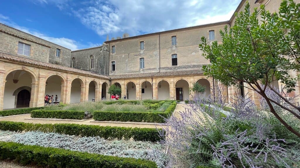 Abbaye de Saint-Hilaire