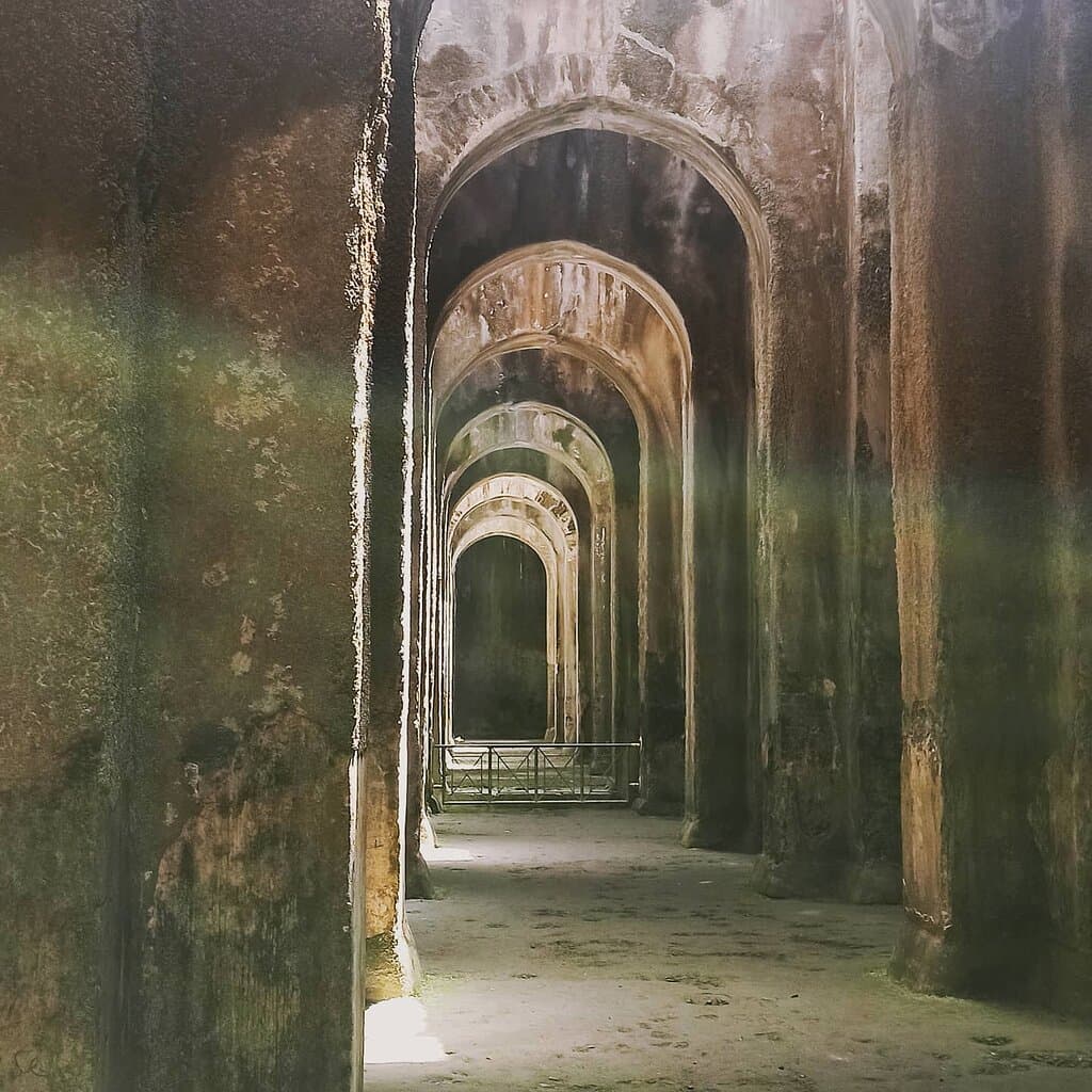 Piscina Mirabilis Naples