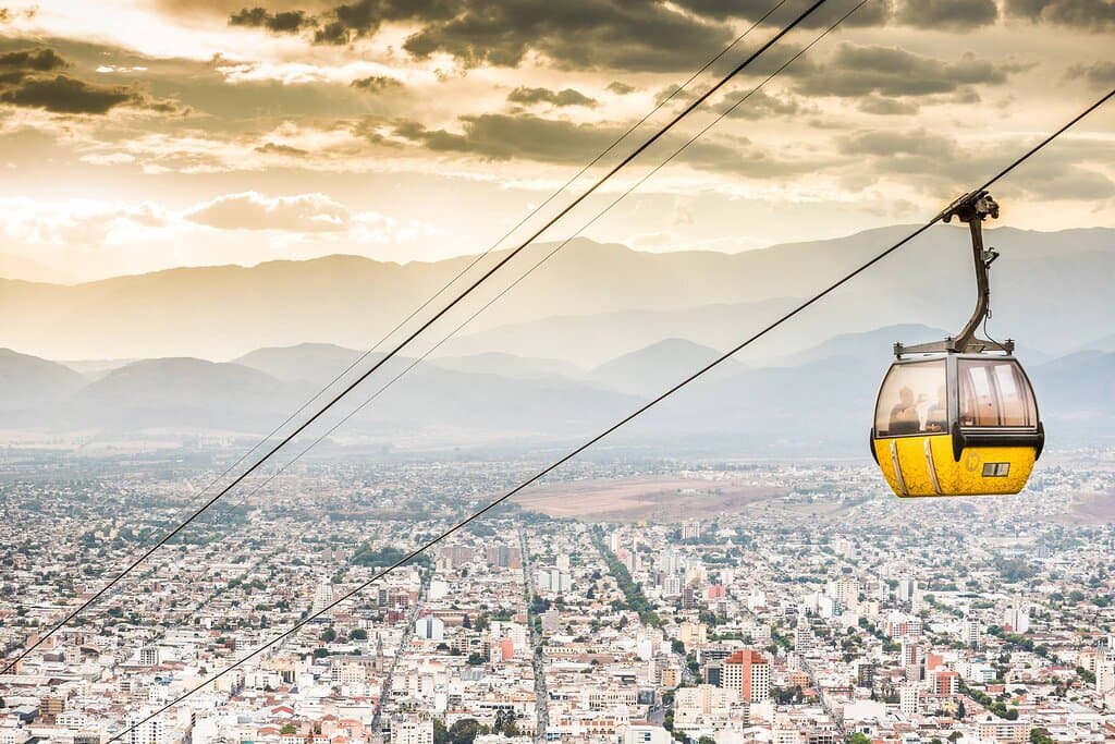 Subite a la aventura en un paseo de 10 minutos que te mostrará cada rincón de nuestra bella ciudad. Imperdible!
