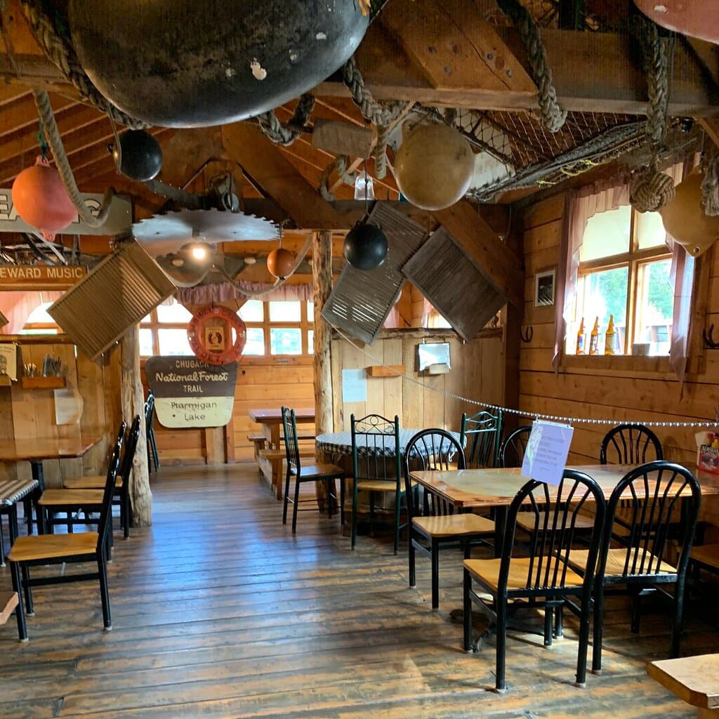 Exit Glacier Salmon Bake