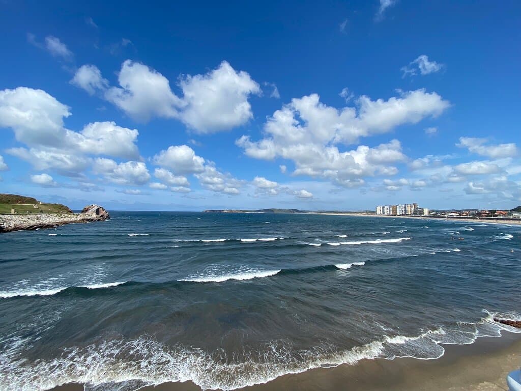 Playa de Salinas Salinas