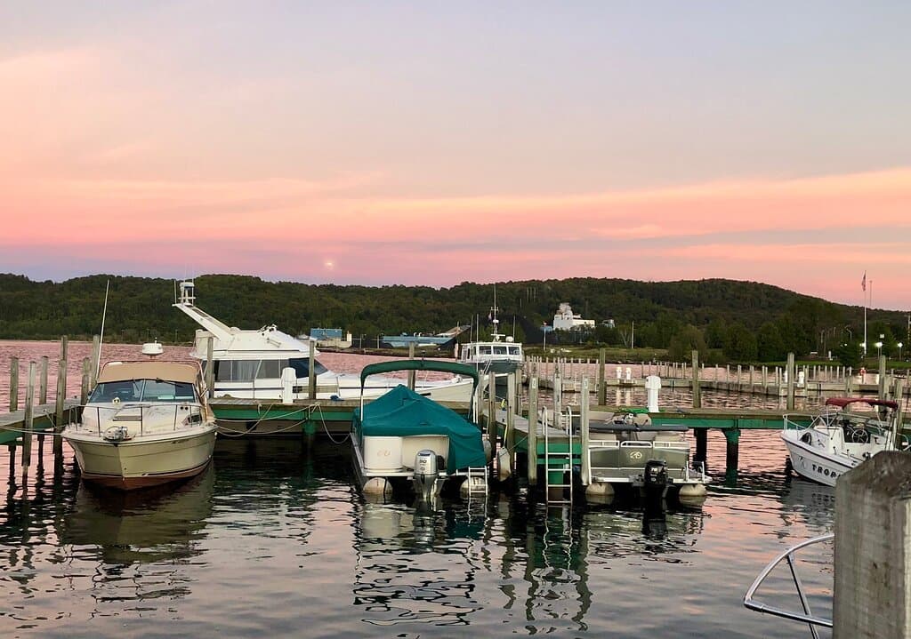 Nice little park at the marina. Restrooms available and a pavilion where they host a farmers market during the week, so we’ll check that out. We got into town late, in time to enjoy dinner and stop here to catch a sunset before heading back to our cabin.