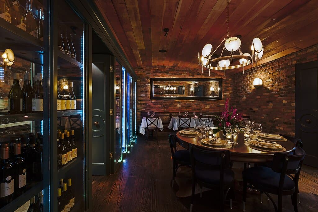 Zitto Zitto Taverna Private Dining 593 College Street