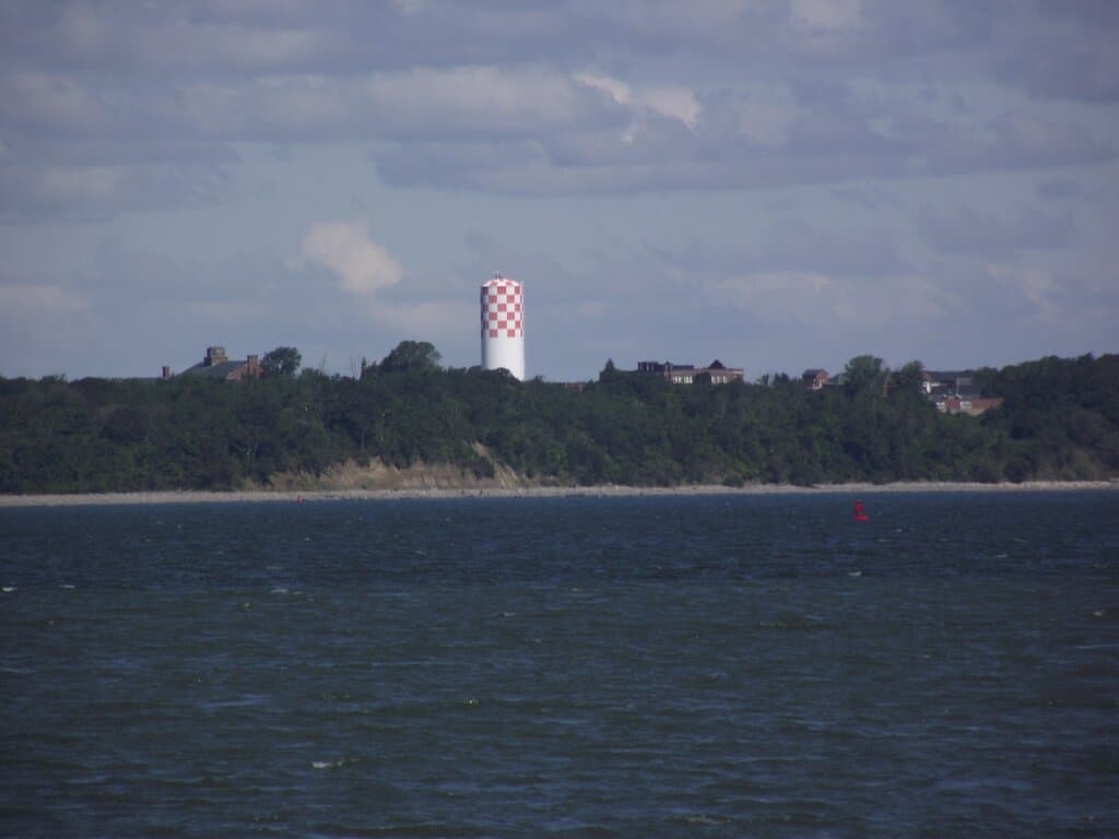 MA - QUINCY - NUT ISLAND - WATER TOWER IN THE DISTANCE
