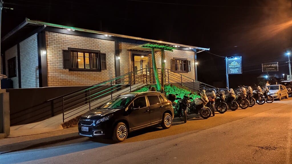 Novo espaço e endereço do Royal Salud. Reinaugurado em Agosto de 2021. Avenida Adolfo Konder, 601.