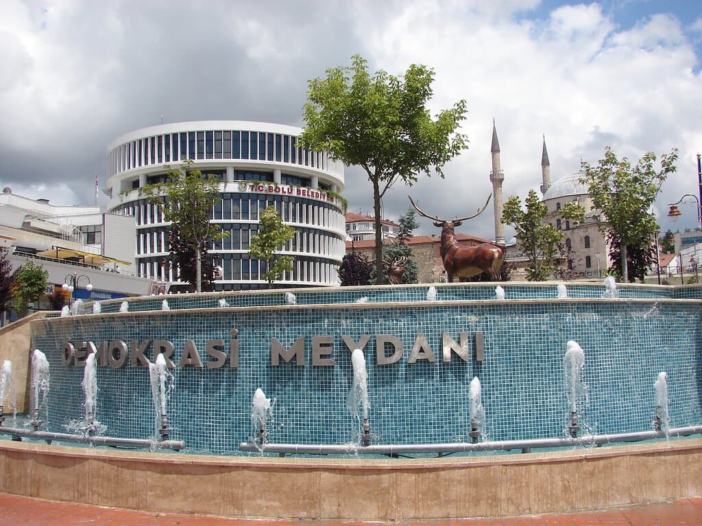 Demokrasi Meydanı 3