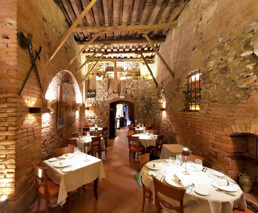 Sala principale di origine medioevale (periodo 1000/1100 D.C)