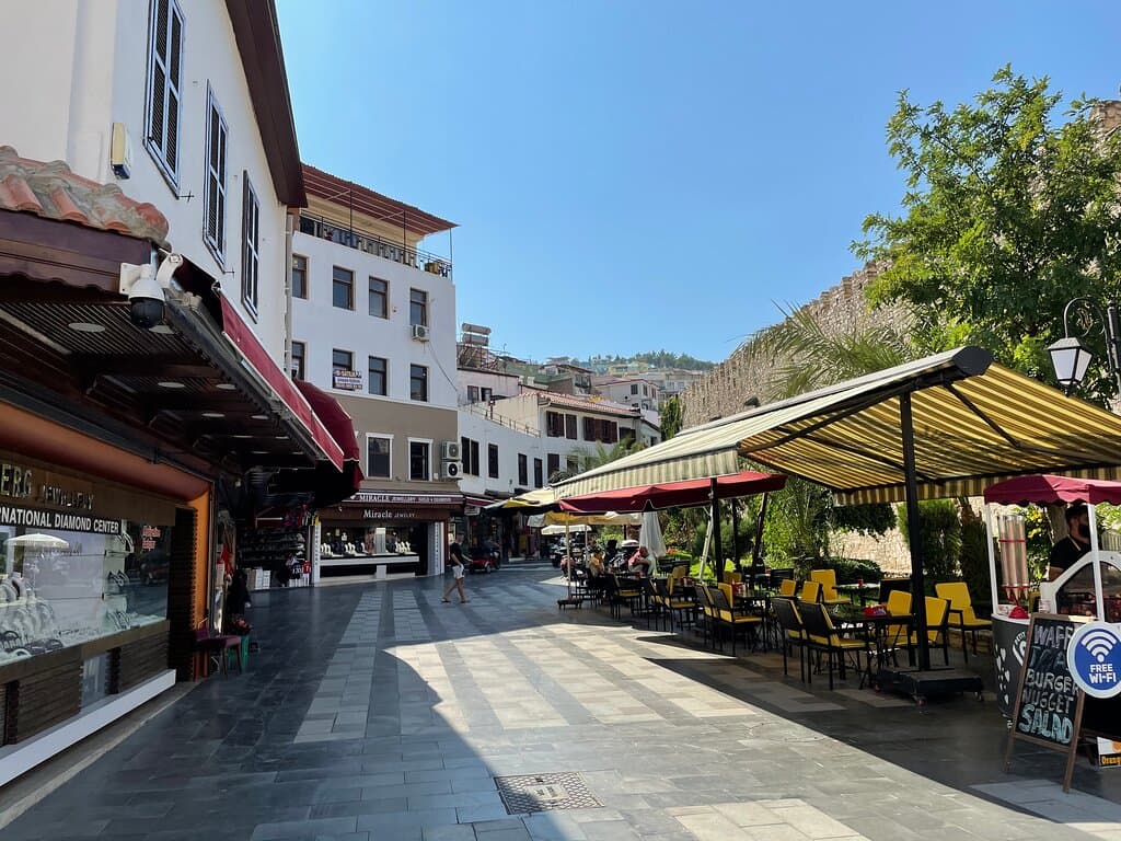 Kuşadası Bazaar