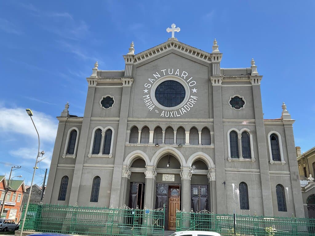 Yes, this is worth a walk