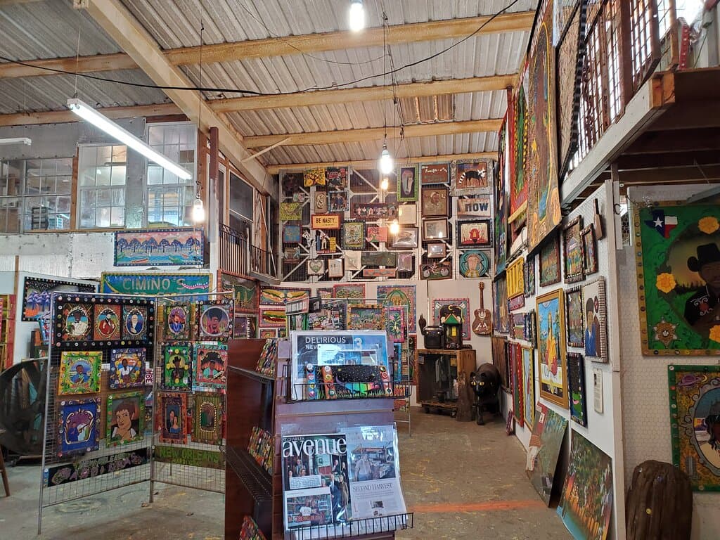 Dr. Bob's Folk Art Yard