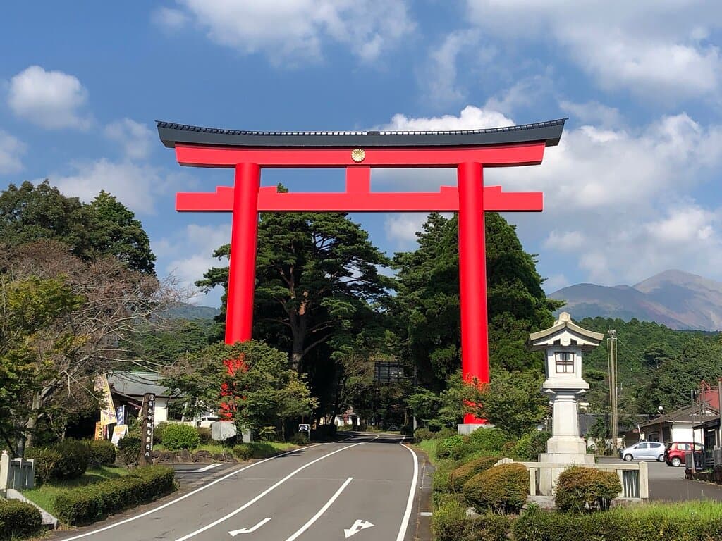 霧島神宮の一の鳥居の前にありました