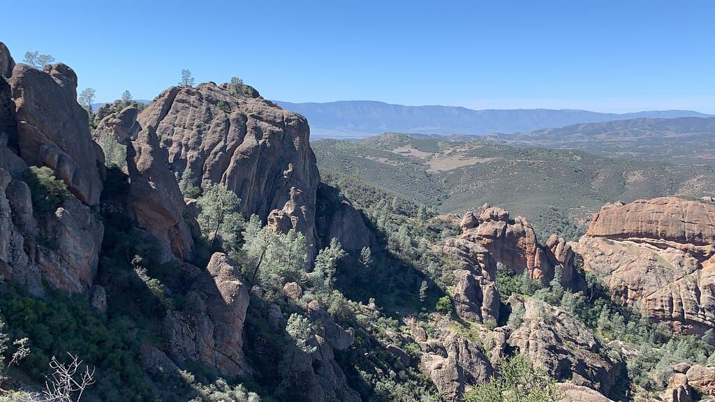 The pinnacles on the west side