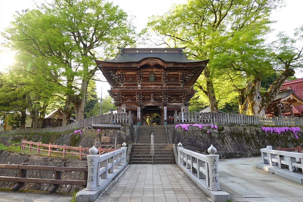 南魚沼市・普光寺 山門