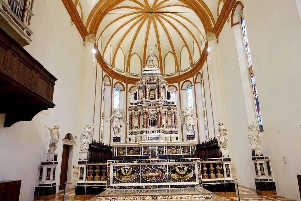 Chiesa di Santa Corona, Vicenza