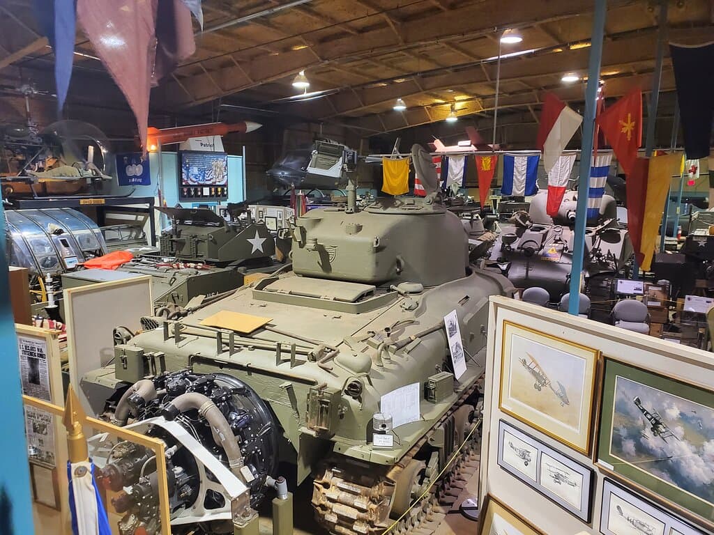 U.S. Veterans Memorial Museum