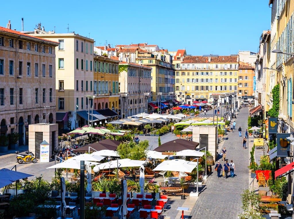 Cours Honoré d'Estienne d'Orves