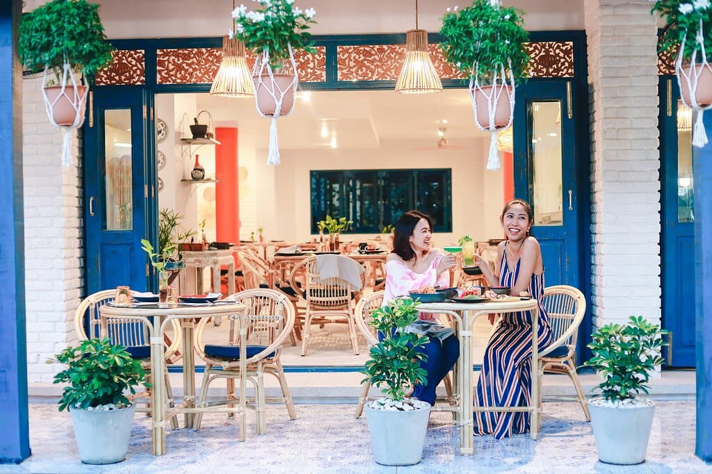 Discover an authentically Thai taste in an innovative twists. 