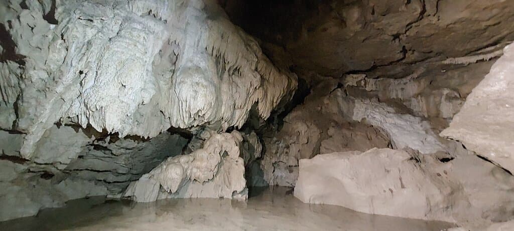 Grotta Tanaccia