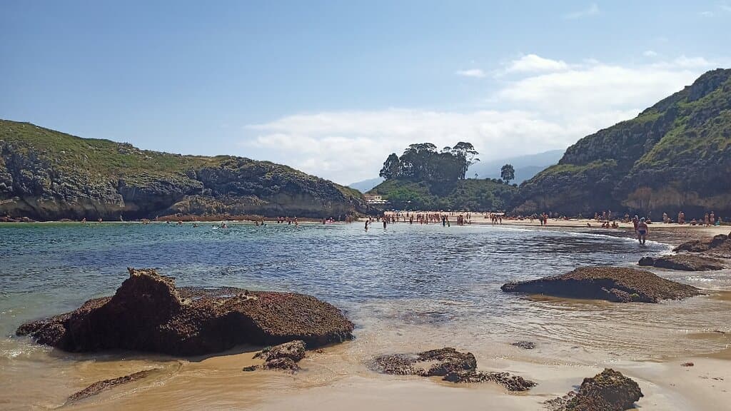 Playa de Poo Llanes Asturias
