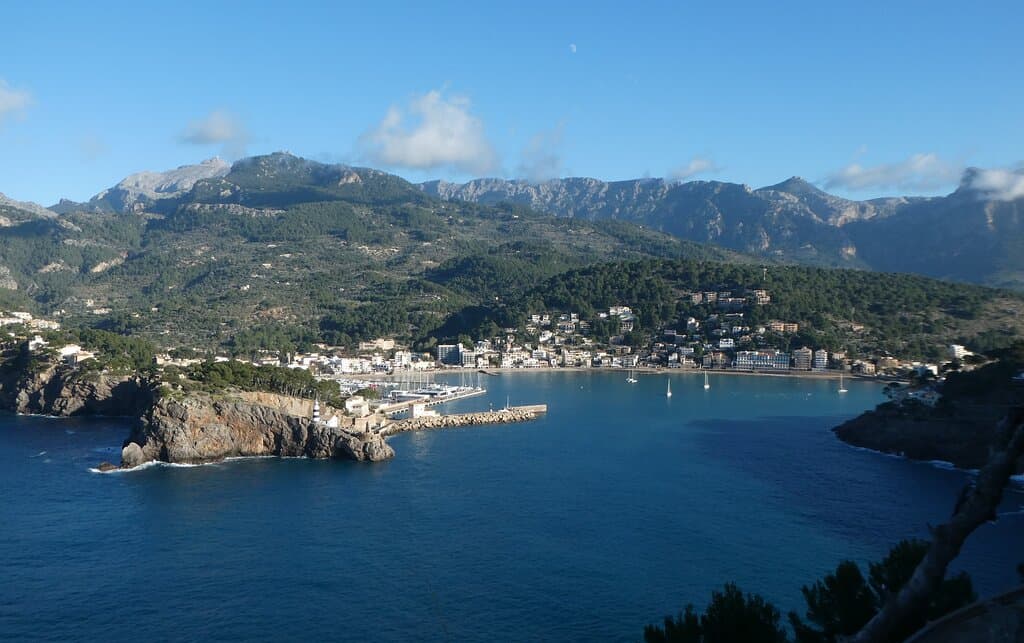 a view of the Badia de Sollér