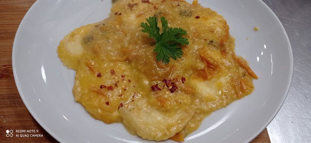 Ravioli ripieni rana pescatrice e ricotta di bufala