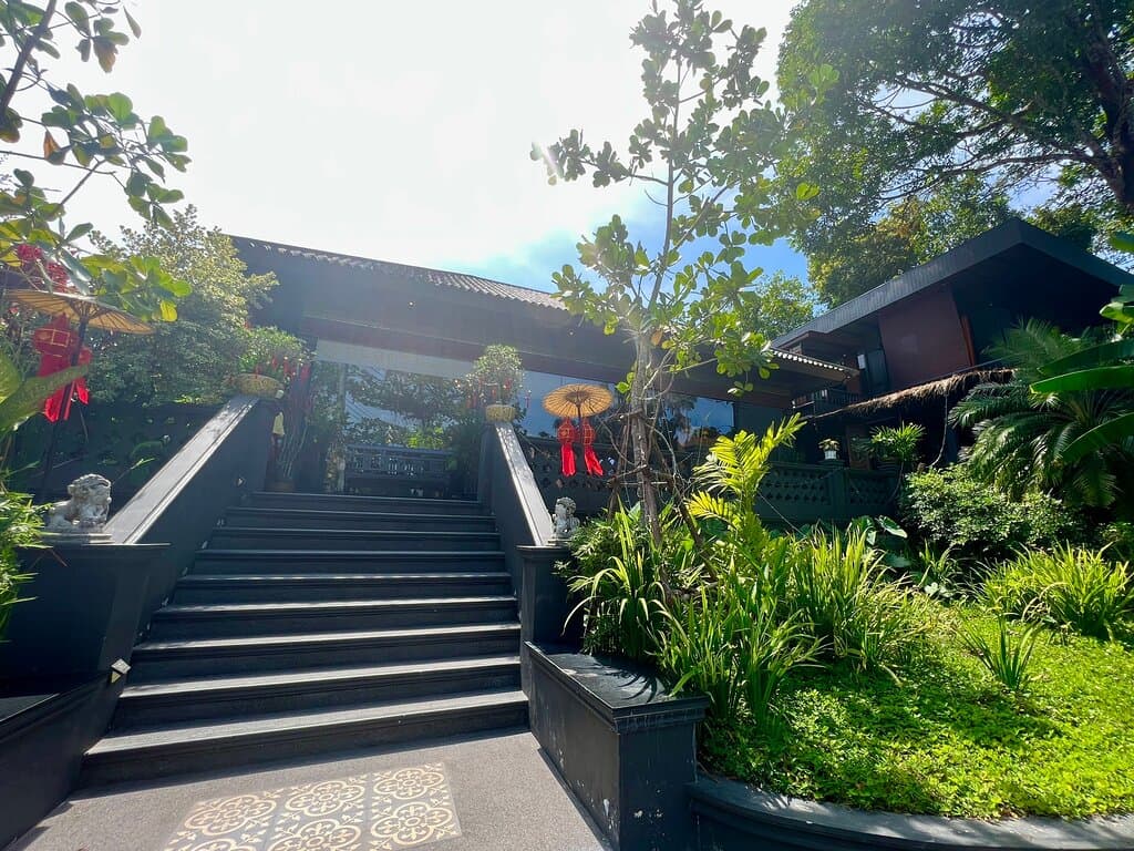 Massage at Phumontra