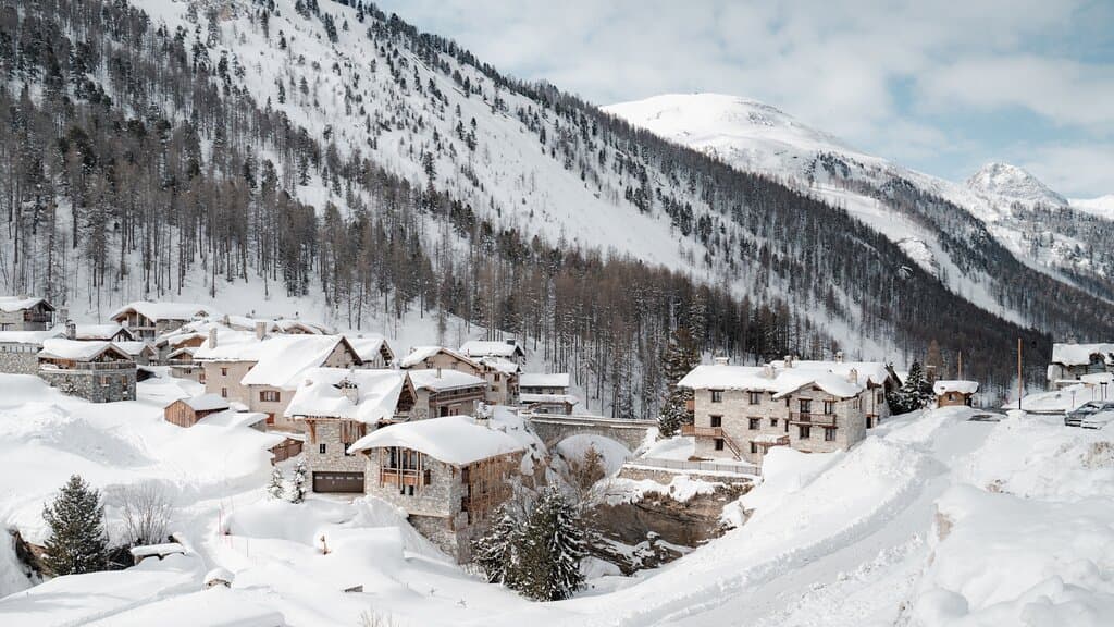 village hiver