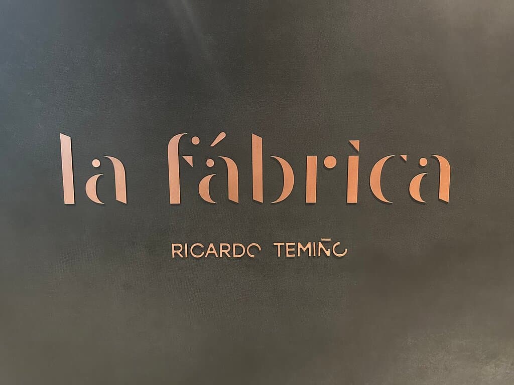 La fábrica