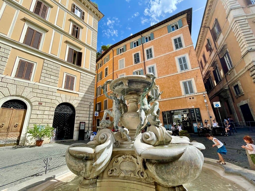 This tiny but charming piazza is enclosed by five noble palazzos in pretty shades of creamy peach and apricot and tangerine. It’s centrepiece is a playful fountain with whimsical turtles clambering over the pedestal basin 