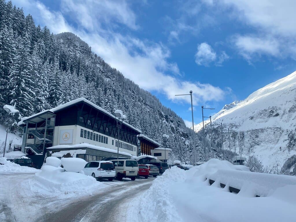 Gastein Healing Caves Heilstollen