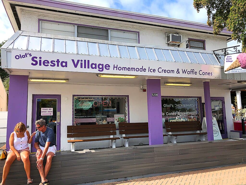 Olaf's Siesta Village features Yoder's Southern Creamery old fashioned Ice Cream Cones,  Sundaes,  Milkshakes,  Malts,  Smoothies,  Floats,  Fudge  &  More!
