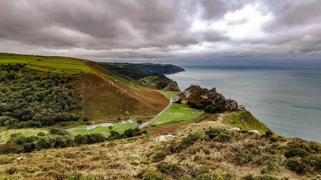 Walked up on Tuesday 04th October 2022 from Lynton, via the path that starts next to the Town Hall. The path takes you up to the spot where Hollerday House used to be. At this point, there are options to take various circular paths (Pick up the leaflet for the location in town) as well as read an information panel on the history of the old house and its occupants. After this, you pass what was a tennis court before you pass an Iron Age Hill Fort prior to reaching the summit and its amazing views