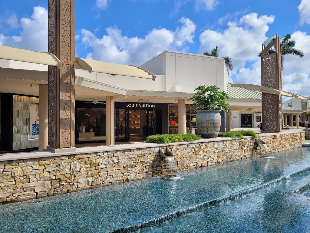 Explore Waterside Shops