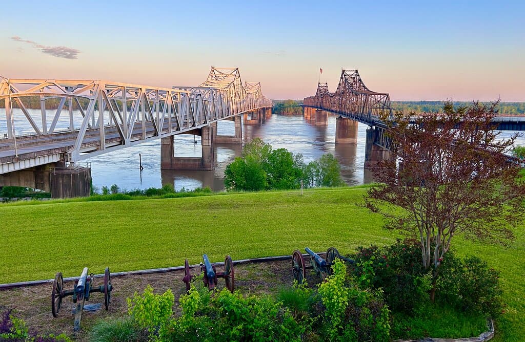 I-20 Mississippi River Bridge Vicksburg Mississippi