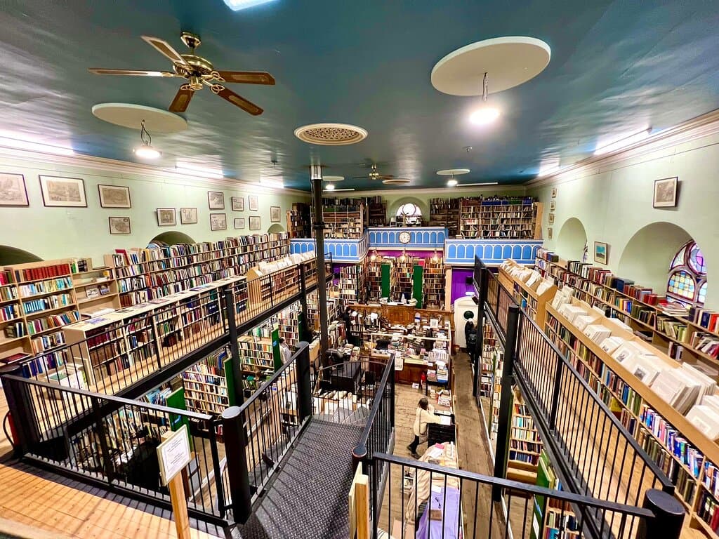 Leakey's Bookshop