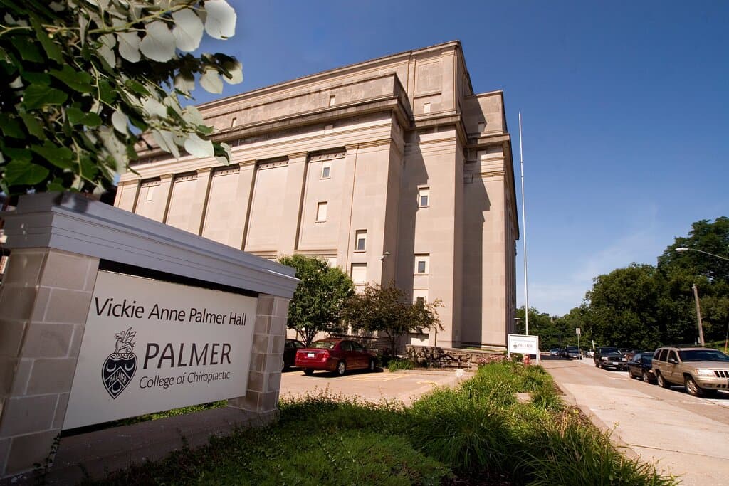 Vickie Anne Palmer Hall holds the Palmer Family and Chiropractic History Museum. It is located at 115 W 7th St.