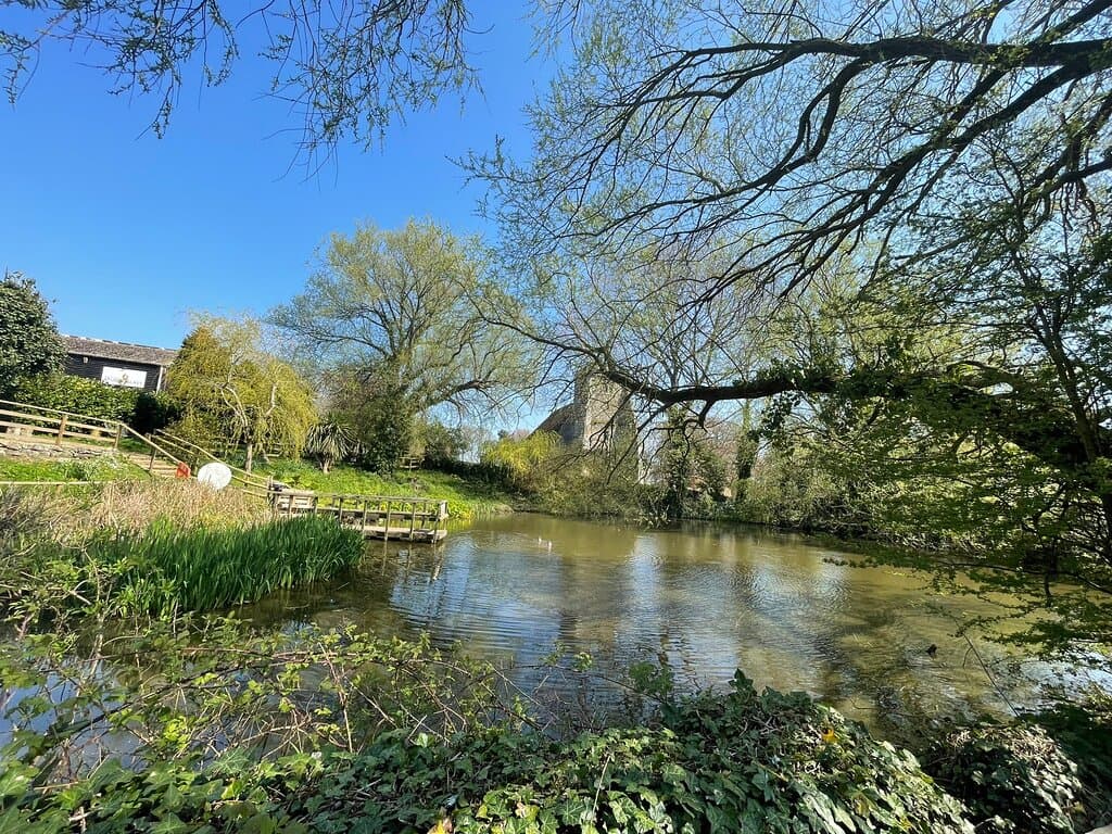 Arreton Barns Craft Village