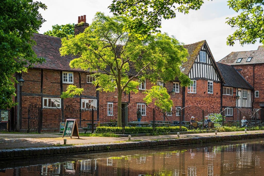 A view of The Commandery from across the canal.