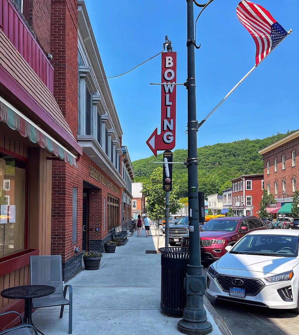 Shelburne Falls Bowling Alley