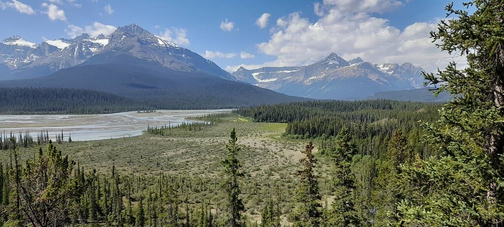 Imagine the 1800's and you are travelling through this valley. 