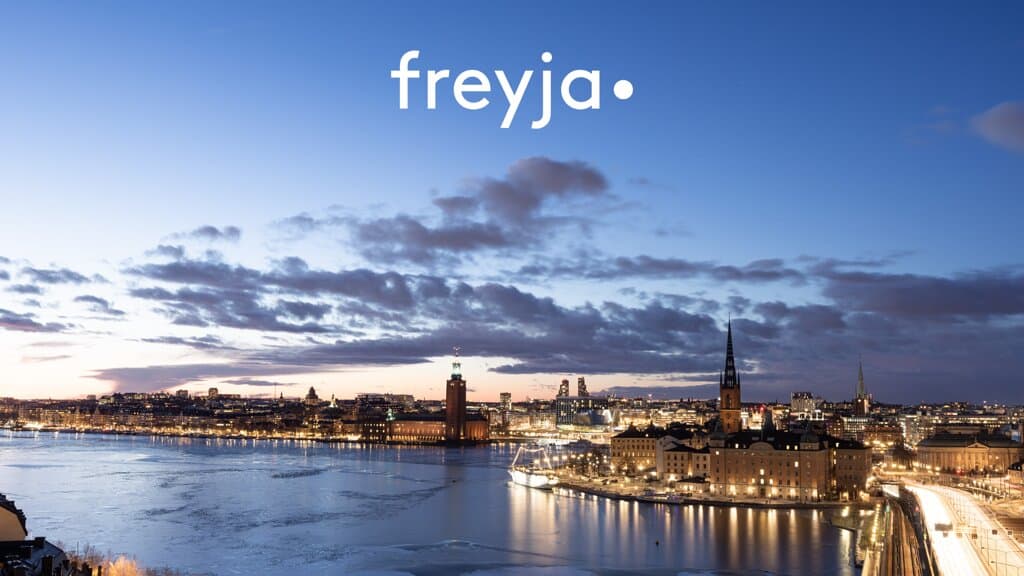 Restaurang Freyja serverar mat och dryck av högsta rang, bar Söder erbjuder cocktails, vin, öl, och södersk streetfood — välkommen upp på taket