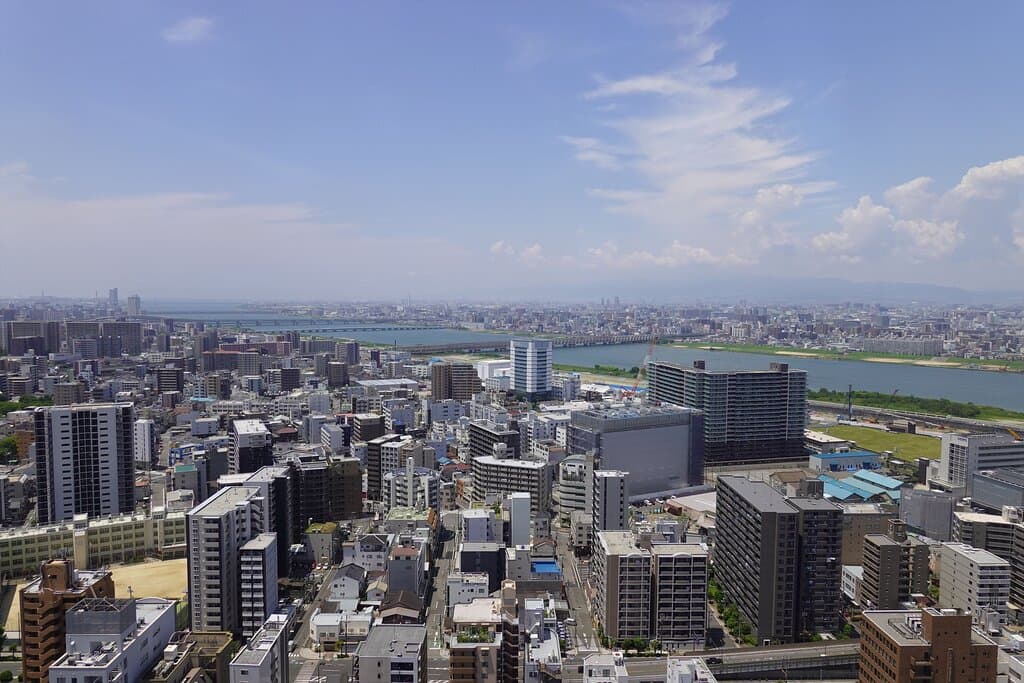 大阪市・絹谷幸二天空美術館
美術館からの眺望