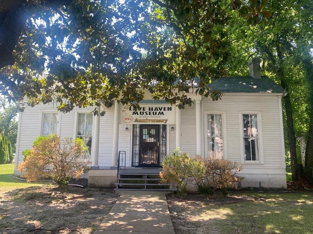 Slave Haven Underground Railroad Museum
